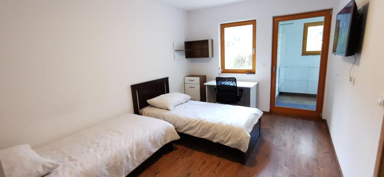 Apartments Domovoj Medvode Luaran gambar